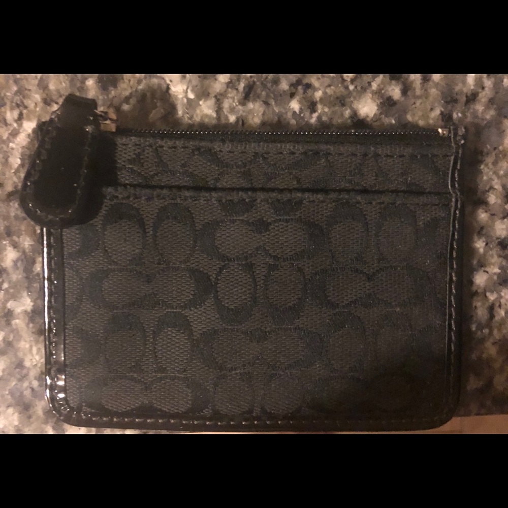 Coach change wallet